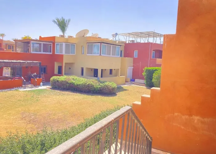 Apartment Lovely With Big Balcony