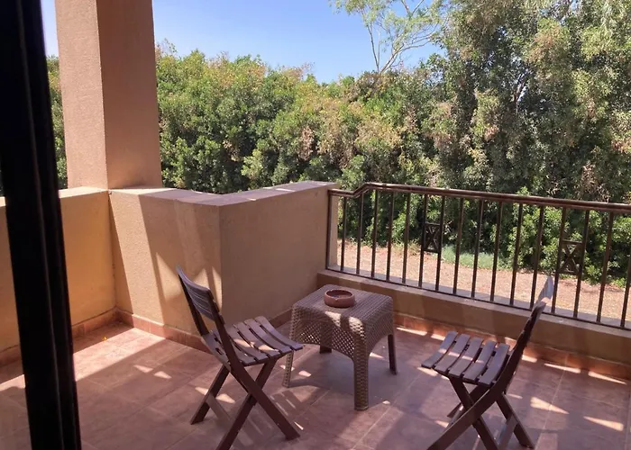 Lovely With Big Balcony Apartment