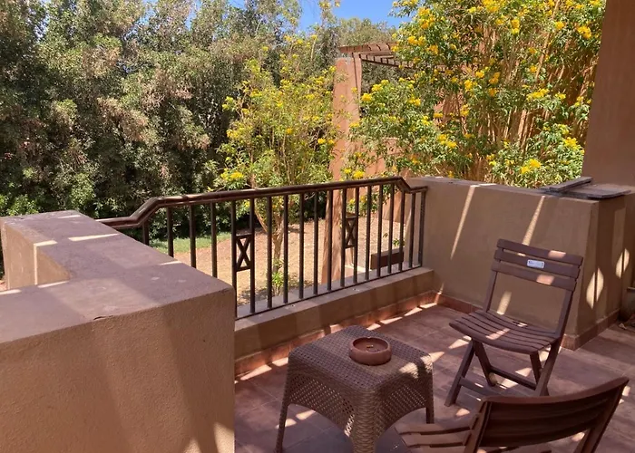 Apartment Lovely With Big Balcony *